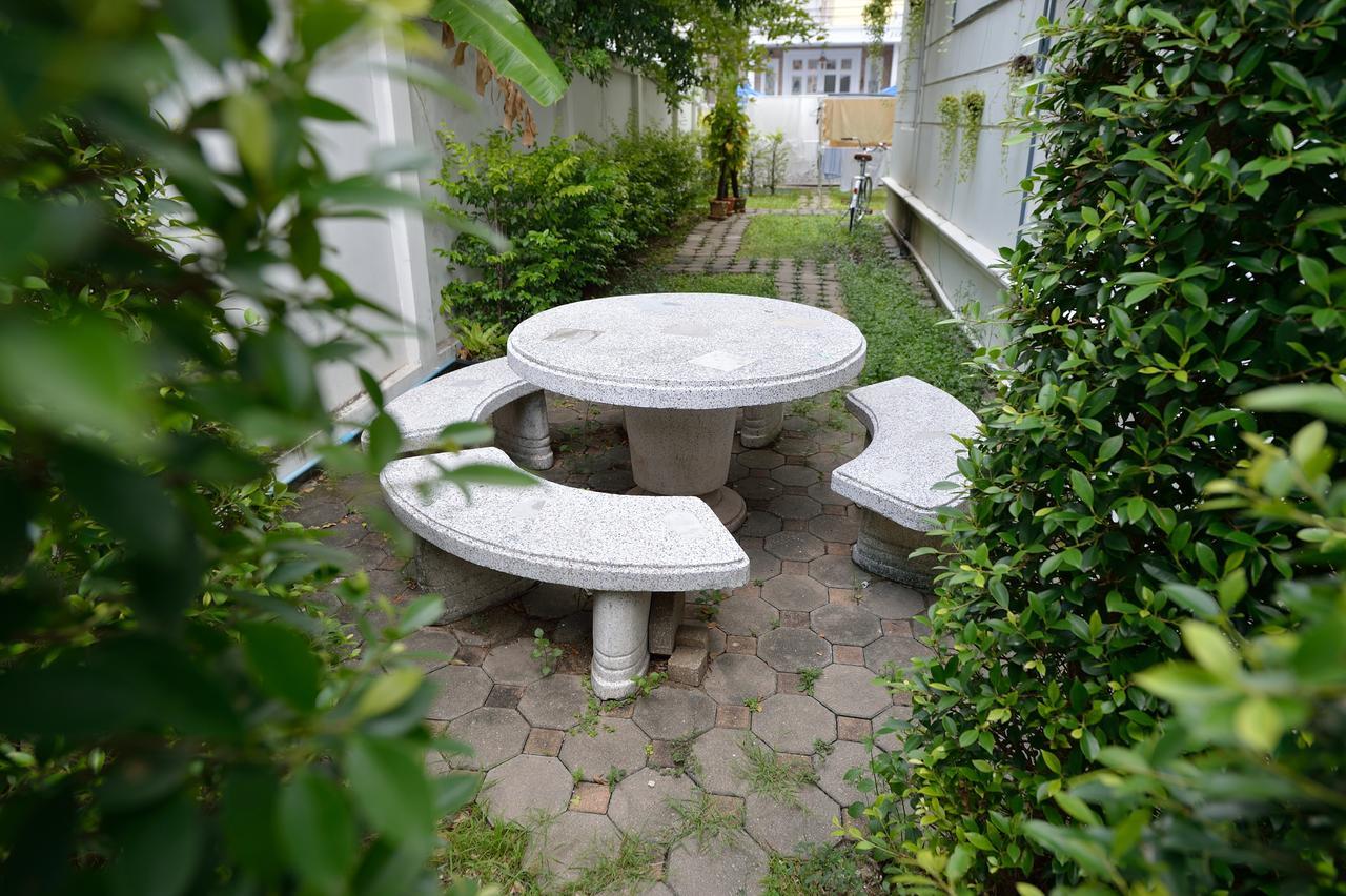 Lost And Found Bed And Breakfast Bangkok Kültér fotó
