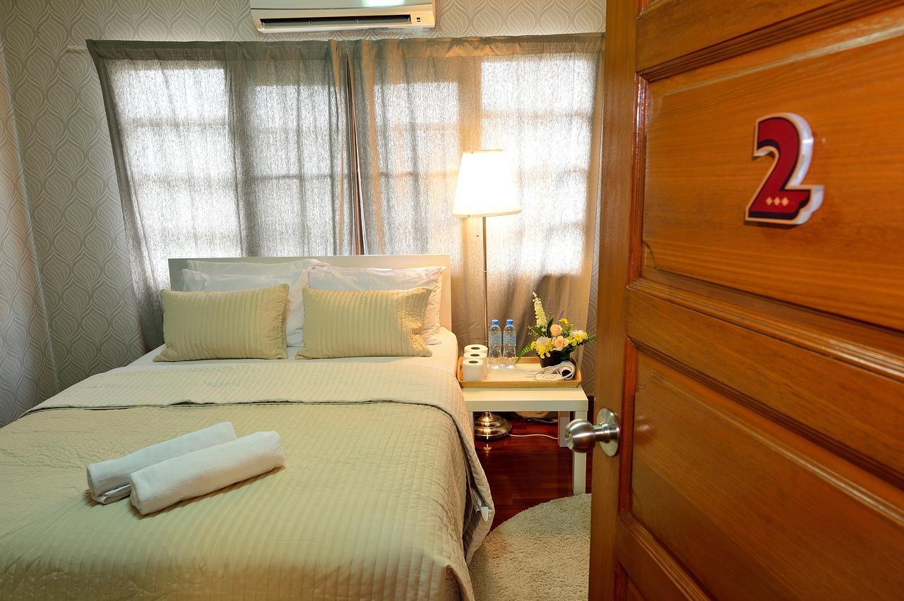 Lost And Found Bed And Breakfast Bangkok Kültér fotó