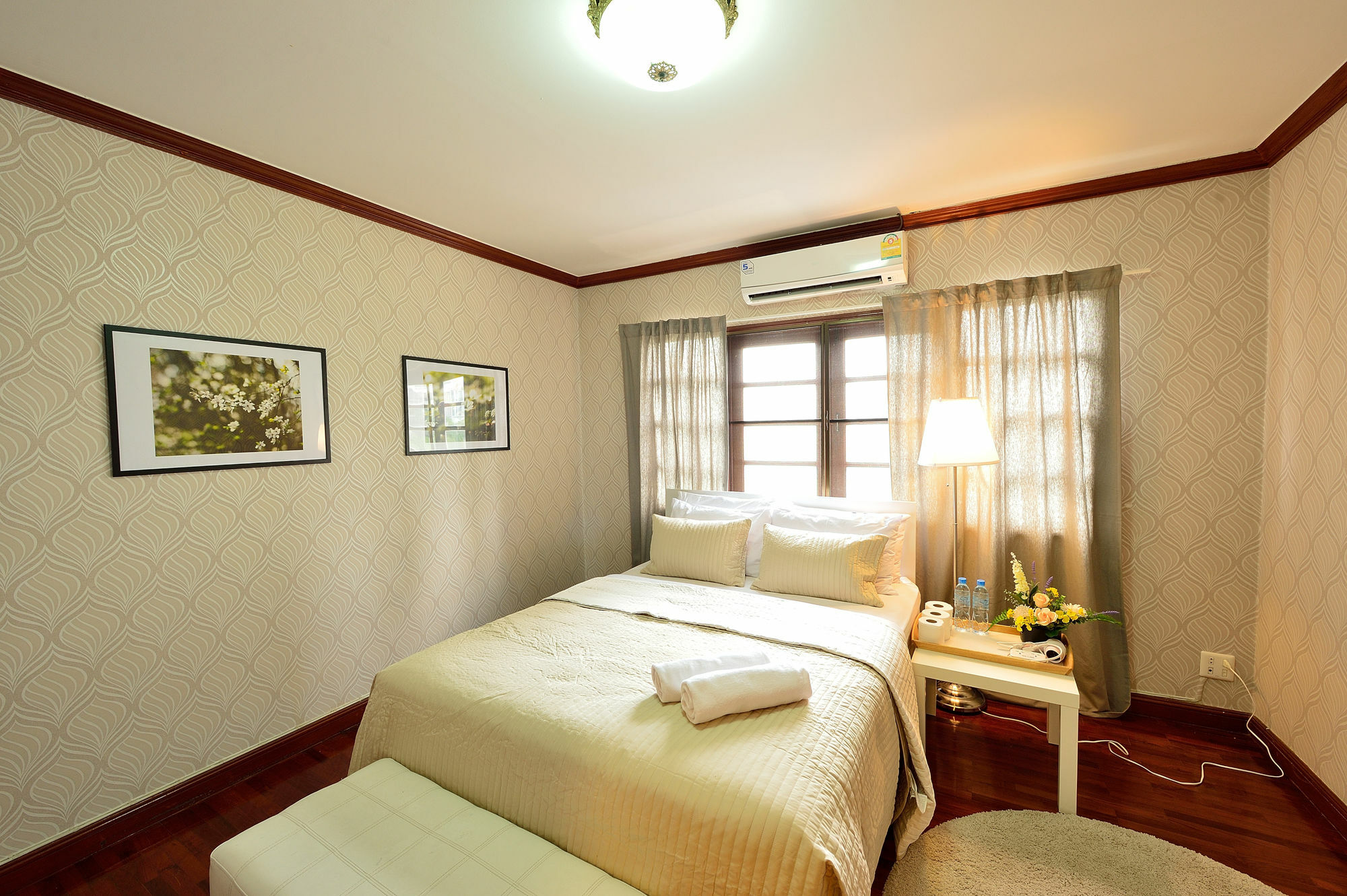 Lost And Found Bed And Breakfast Bangkok Kültér fotó