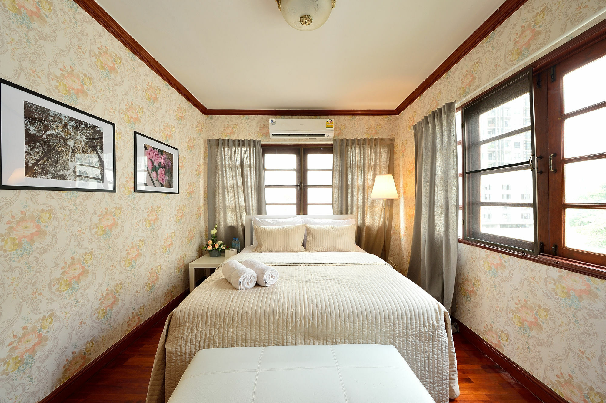 Lost And Found Bed And Breakfast Bangkok Kültér fotó